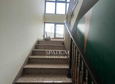 Kuca, Rijeka, Pašac, prodaja, 420000 €, 410 m2