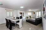 Trosoban stan, Vrbnik, prodaja, 309000 €, 99 m2
