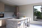 Trosoban stan, Poreč, prodaja, 350000 €, 91 m2