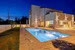 Kuca, Svetvinčenat, prodaja, 720000 €, 200 m2