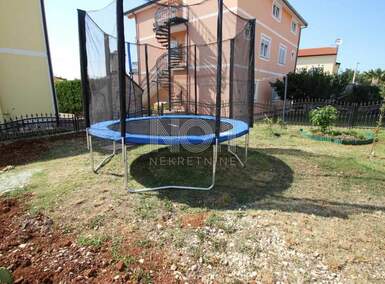 Kuca, Poreč, Radmani, prodaja, 1250000 €, 390 m2