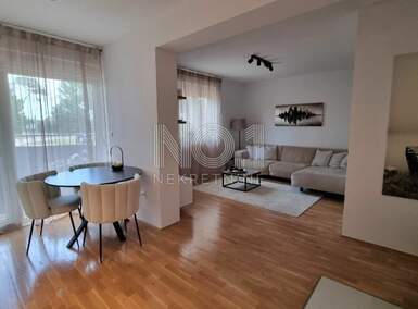 Trosoban stan, Pula, Šijana, prodaja, 250000 €, 60 m2