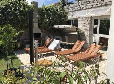 Trosoban stan, Rijeka, Zamet, najam, 1000 €, 85 m2