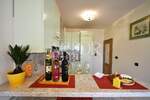 Cetvorosoban stan, Rijeka, Hosti, najam, 1300 €, 90 m2