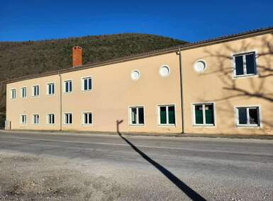 Poslovni prostor, Labin, prodaja, 1500000 €, 3700 m2