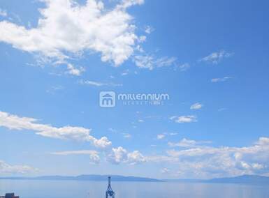 Trosoban stan, Rijeka, Bulevard, prodaja, 320000 €, 86 m2