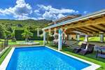Kuca, Opatija, Pobri, najam, 2000 €, 210 m2