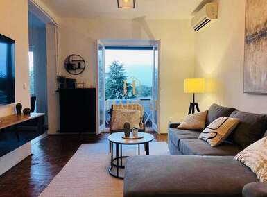 Dvoiposoban stan, Umag, prodaja, 320000 €, 80 m2