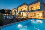 Kuca, Opatija, Veprinac, prodaja, 860000 €, 247 m2
