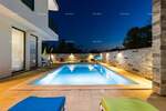 Kuca, Medulin, prodaja, 1500000 €, 440 m2