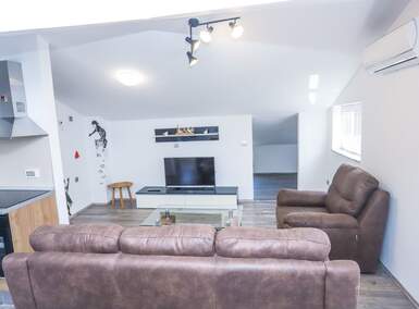 Trosoban stan, Tar-Vabriga, Vabriga, prodaja, 196000 €, 84 m2