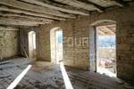 Kuca, Motovun, prodaja, 135000 €, 360 m2