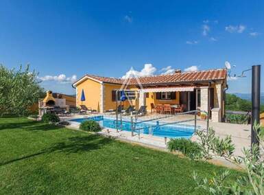 Kuca, Poreč, prodaja, 740000 €, 219 m2