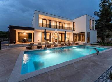 Kuca, Poreč, prodaja, 1250000 €, 296 m2