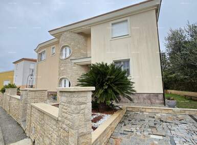 Kuca, Medulin, prodaja, 771500 €, 300 m2