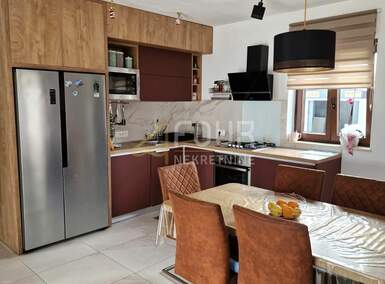 Kuca, Poreč, prodaja, 350000 €, 86 m2