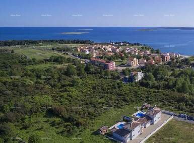 Kuca, Medulin, prodaja, 750000 €, 200 m2
