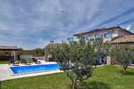 Kuca, Medulin, prodaja, 750000 €, 200 m2