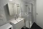 Trosoban stan, Kostrena, najam, 1600 €, 83 m2