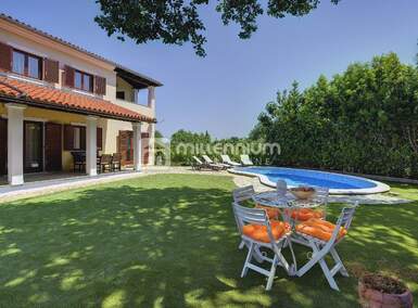 Kuca, Medulin, prodaja, 575000 €, 145 m2