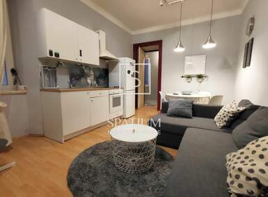 Dvosoban stan, Rijeka, Centar, najam, 650 €, 58 m2