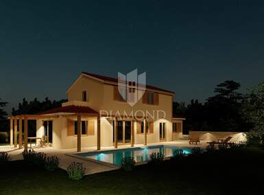 Kuca, Poreč, prodaja, 490000 €, 152 m2