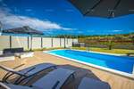 Kuca, Poreč, prodaja, 680000 €, 360 m2