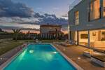 Kuca, Poreč, prodaja, 680000 €, 360 m2