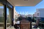 Trosoban stan, Novigrad, najam, 1300 €, 65 m2