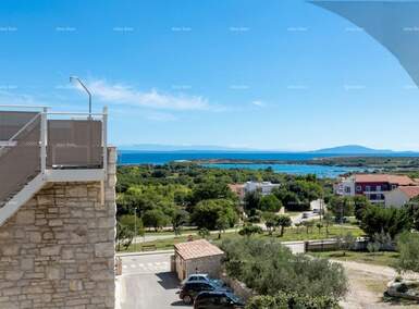 Dvosoban stan, Ližnjan, prodaja, 360000 €, 128 m2