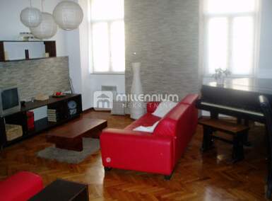 Trosoban stan, Rijeka, Sušak, prodaja, 350000 €, 85 m2