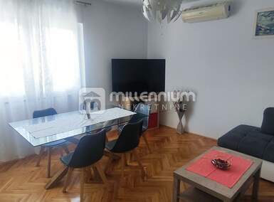 Trosoban stan, Rijeka, Kozala, najam, 800 €, 62 m2