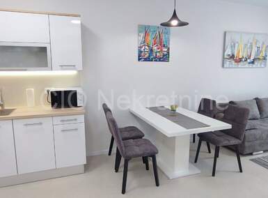 Jednosoban stan, Split, najam, 850 €, 43 m2
