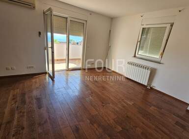 Stan, Rijeka, Zamet, najam, 2800 €, 128 m2