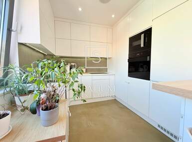 Dvosoban stan, Rijeka, Centar, prodaja, 310000 €, 67 m2