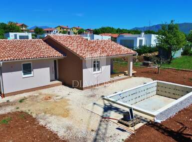 Kuca, Labin, prodaja, 385000 €, 107 m2