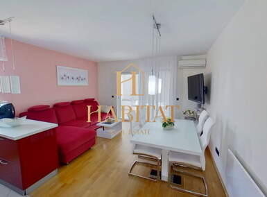 Dvoiposoban stan, Novigrad, prodaja, 299000 €, 66 m2