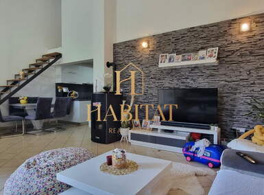 Dvoiposoban stan, Novigrad, prodaja, 265000 €, 67 m2
