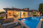 Kuca, Poreč, prodaja, 480000 €, 156 m2