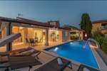 Kuca, Poreč, prodaja, 480000 €, 156 m2