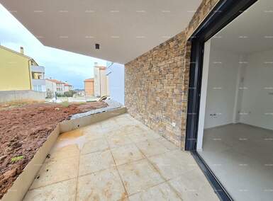 Dvosoban stan, Ližnjan, prodaja, 315000 €, 75 m2