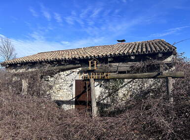 Kuca, Kršan, prodaja, 95000 €, 283 m2