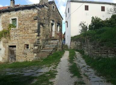 Kuca, Buzet, Baredine, prodaja, 89000 €, 150 m2