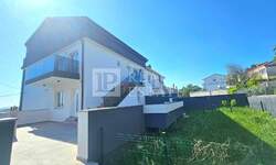 Trosoban stan, Crikvenica, prodaja, 280000 €, 64 m2