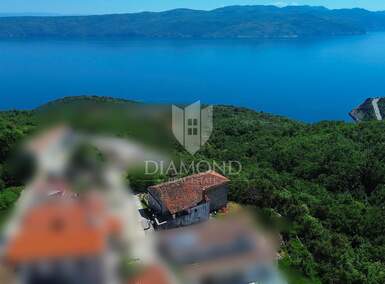 Kuca, Kršan, Plomin, prodaja, 260000 €, 311 m2