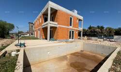 Kuca, Umag, Valica, prodaja, 350000 €, 180 m2