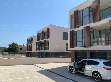 Dvosoban stan, Rovinj, prodaja, 505800 €, 112 m2
