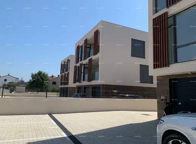 Dvosoban stan, Rovinj, prodaja, 528700 €, 93 m2