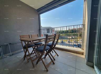 Dvosoban stan, Labin, prodaja, 270000 €, 87 m2