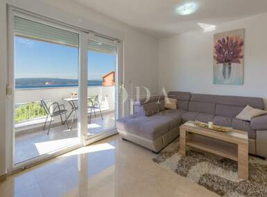 Trosoban stan, Crikvenica, prodaja, 295000 €, 70 m2
